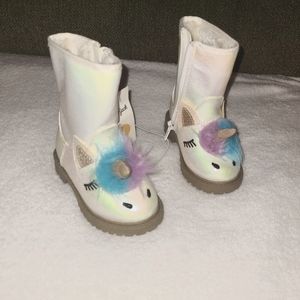 Toddler boots size 5 brand New